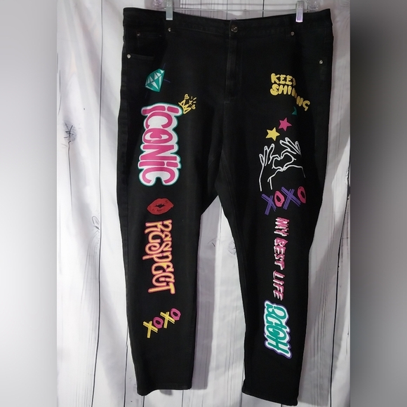 Ashley Stewart Denim - Ashley Stewart Black Graphic Print Jeans